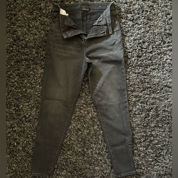 AE Size 8 Regular Length. High-waisted Mom Jean. Soft black. - Picture 7 of 7